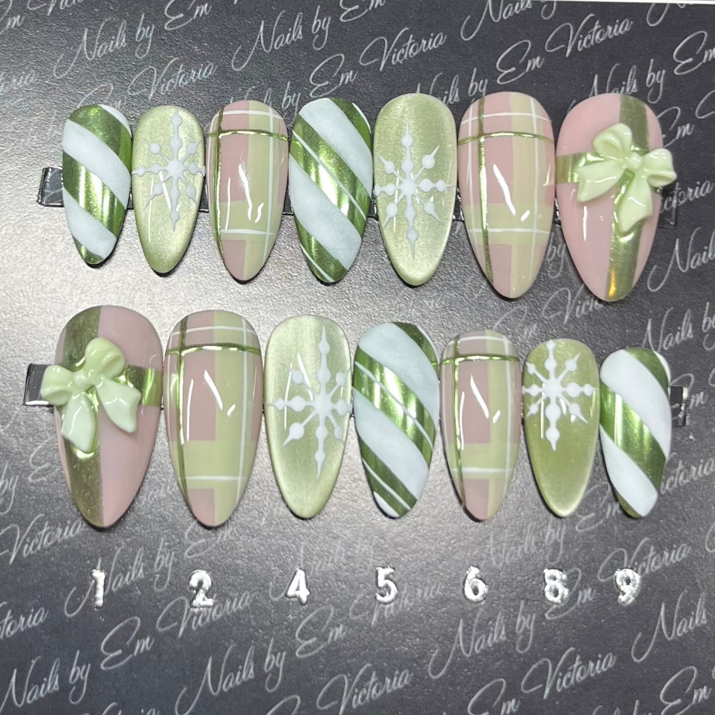 Sage & White Christmas Mid Almond