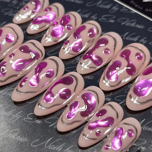 Purple Cyber Splats Mid Almond